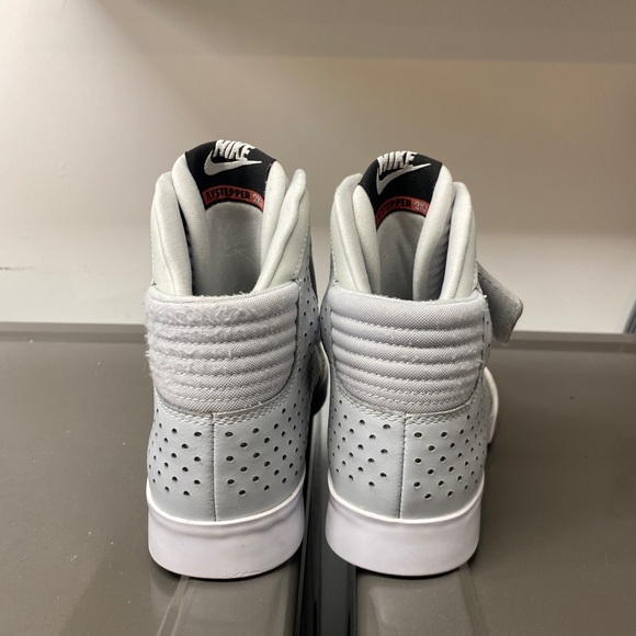 Nike Flystepper 2k3 platinum - men’s 8, women’s 9.5 - Picture 5 of 7